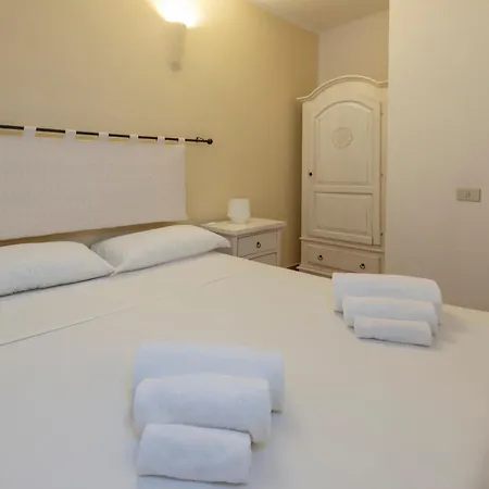 Ahr Residence Porto Pollo 3*