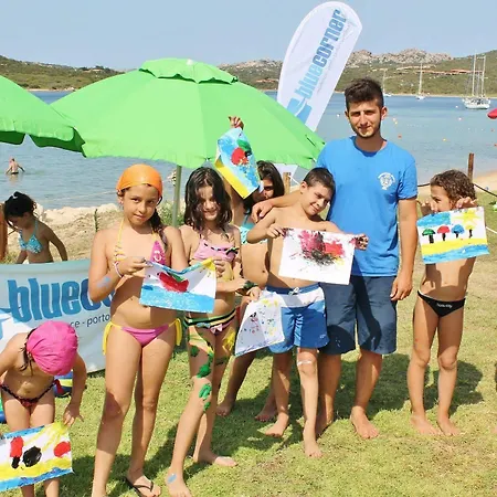 Ξενοδοχείο με διαμερίσματα Ahr Porto Pollo